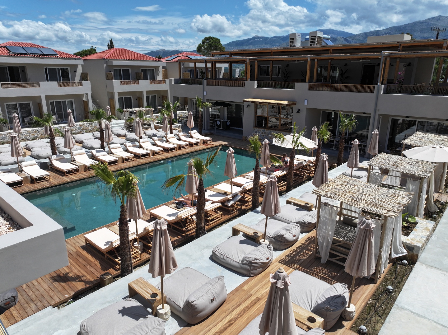 Seagonia Hotel